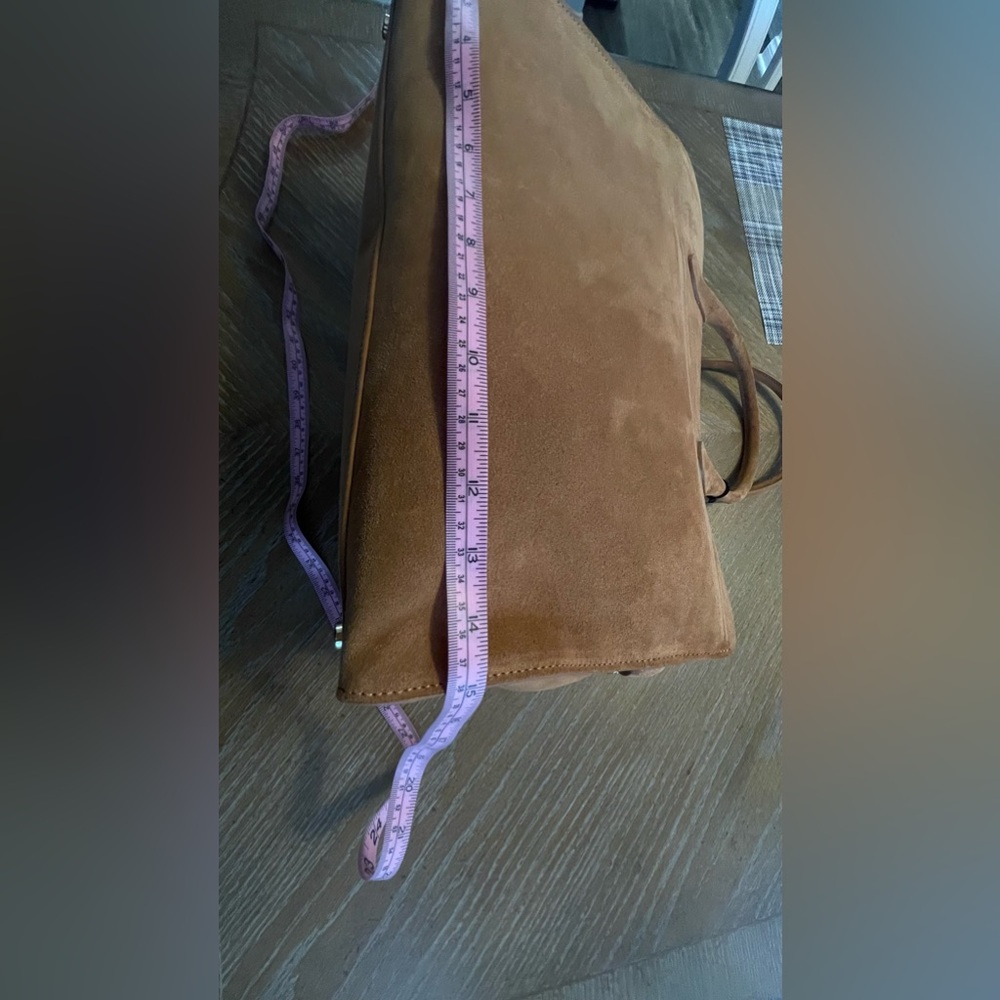 Claudia Firenze TikTok Viral The Row Margaux Suede Camel bag
TjMaxx Marshalls - Picture 15 of 15